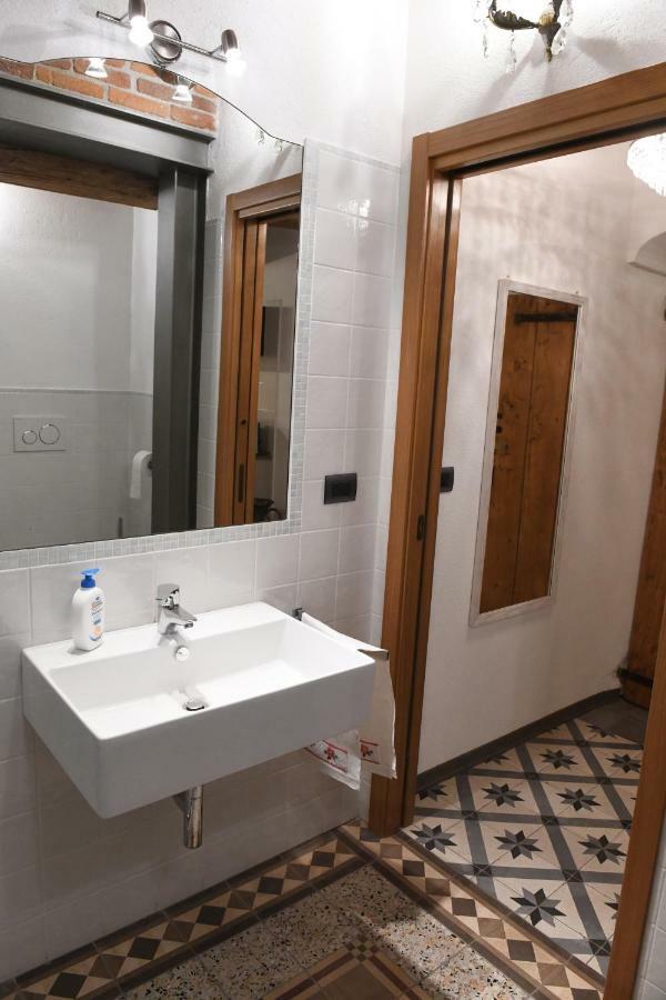 La Casa Di Eva Appartement Cuneo Buitenkant foto