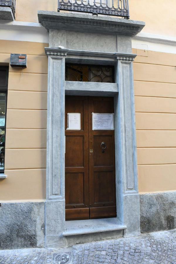 La Casa Di Eva Appartement Cuneo Buitenkant foto