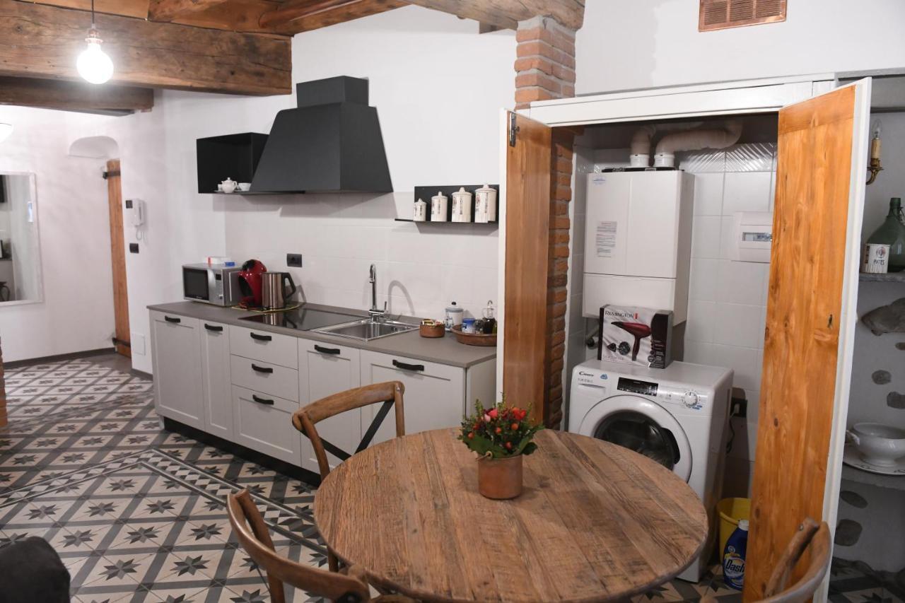 La Casa Di Eva Appartement Cuneo Buitenkant foto